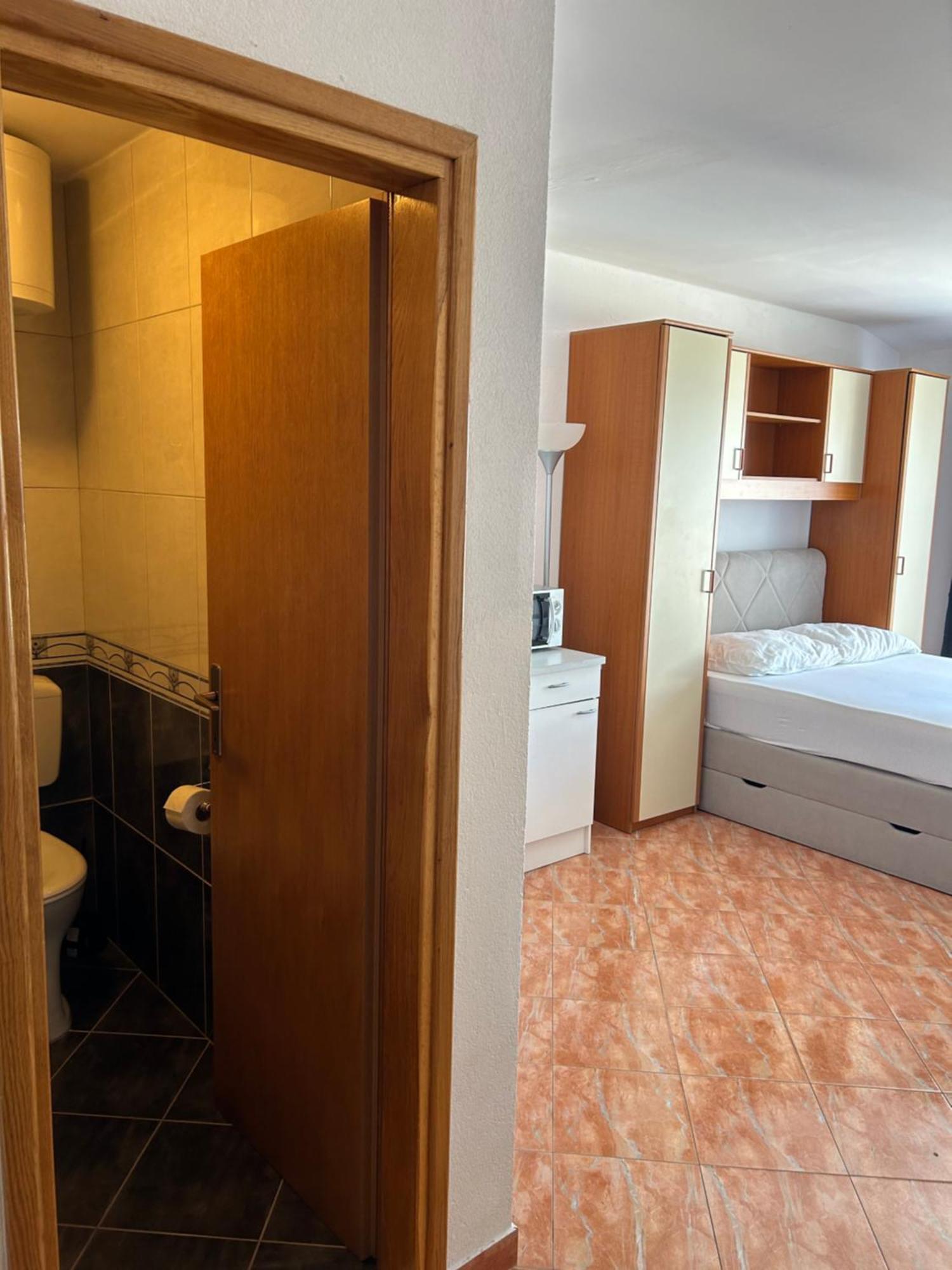 Apartmani Jukanovic Baška Voda Exteriör bild